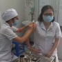 Bệnh viện huyện Nhà Bè triển khai tiêm vắc xin ngừa COVID-19 cho nhân viên